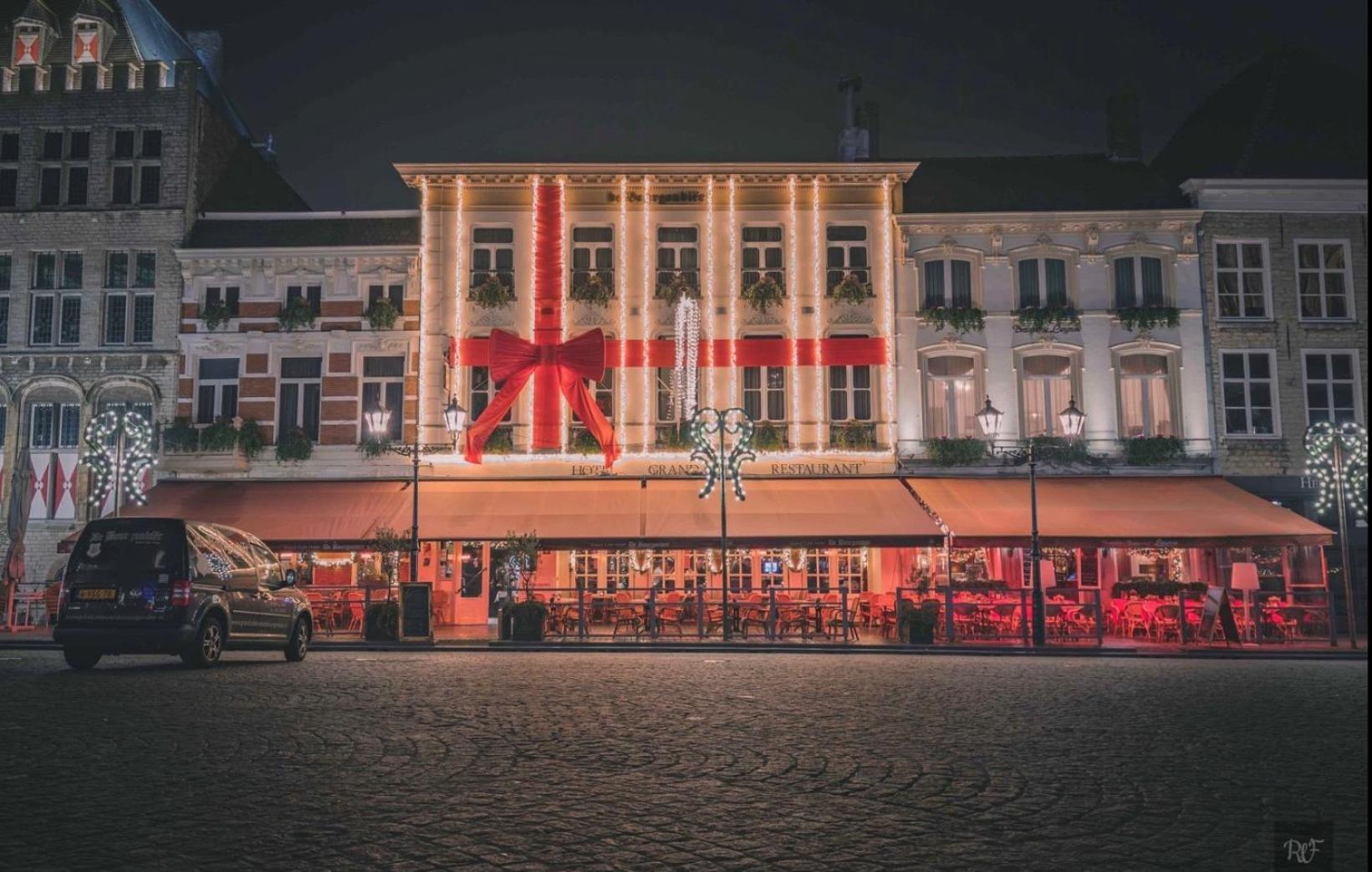 Grand Cafe Hotel De Bourgondier Bergen op Zoom Kültér fotó